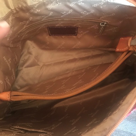 Petusco Handbag - Picture 3 of 5